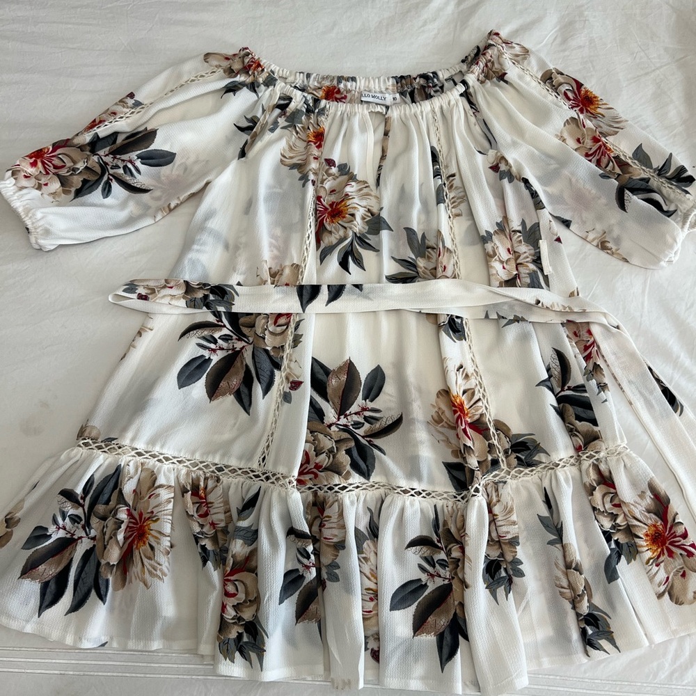 Hello Molly off-the-shoulder floral dress